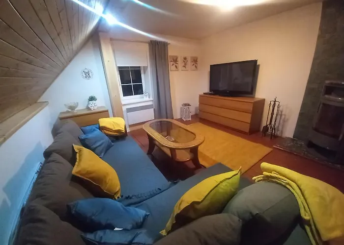 Nela Haj U Loucne Pod Klinovcem شاليه